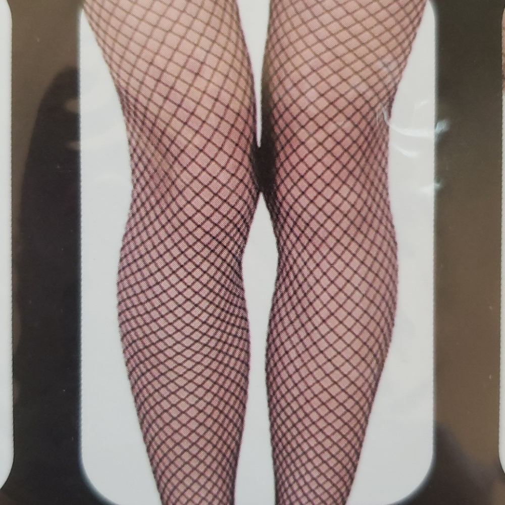 🌺 Black Fishnet Pantyhose